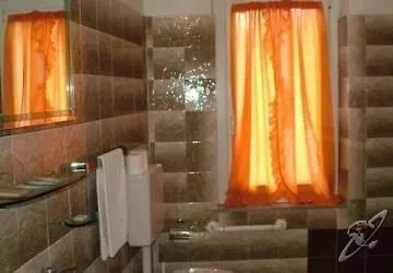 Le Scalette San Marco 3* أبّادييا سان سالفاتور